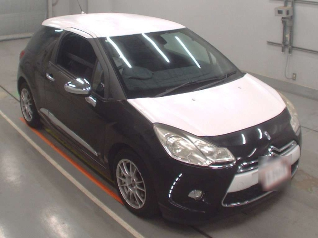CITROEN DS3 2011
