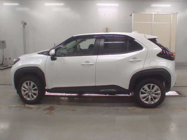 TOYOTA YARIS CROSS 2025