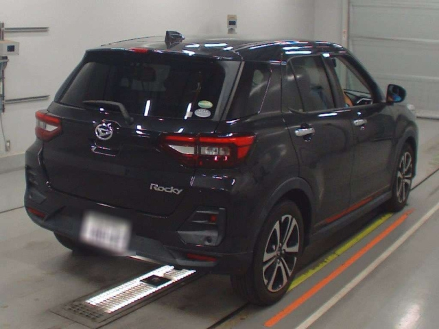 DAIHATSU ROCKY 2021