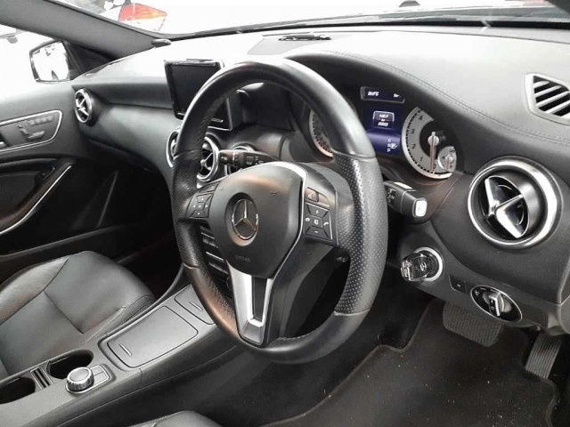 MERCEDES BENZ A CLASS 2013