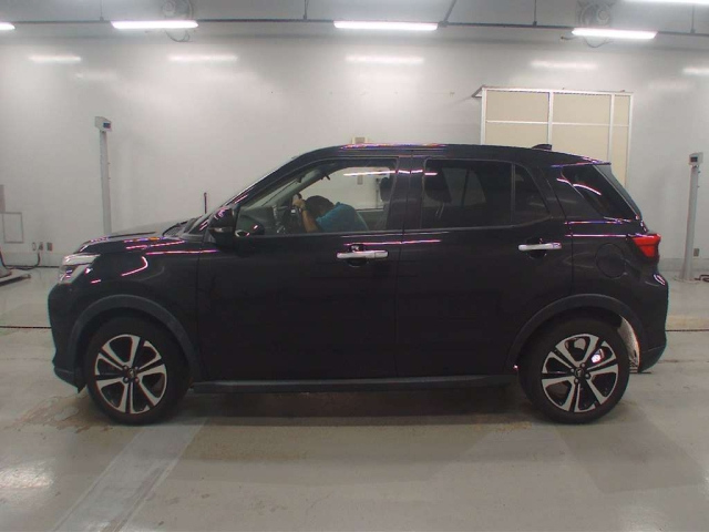DAIHATSU ROCKY 2021