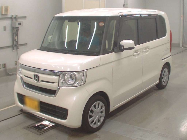 HONDA N BOX 2017