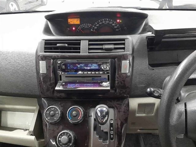 TOYOTA PASSO SETTE 2011