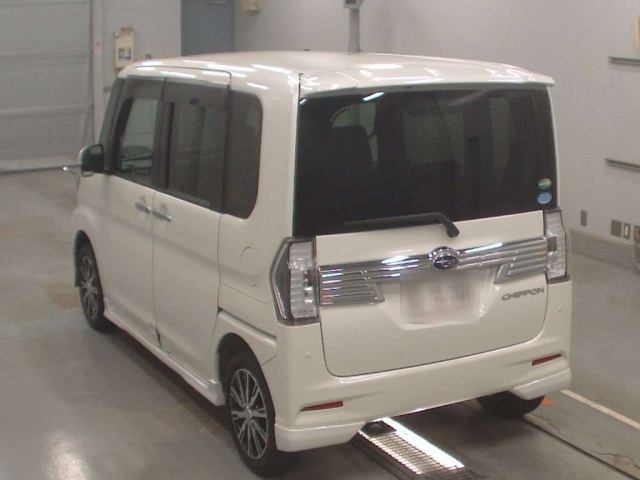 SUBARU CHIFFON 2017