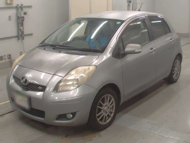 TOYOTA VITZ 2008