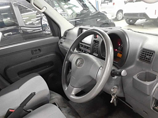 TOYOTA PIXIS VAN 2013