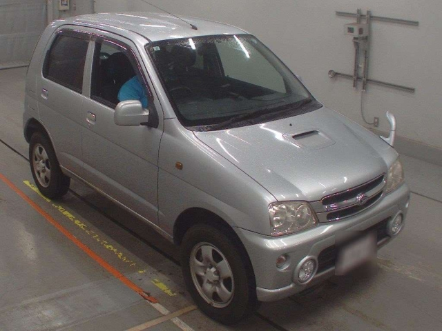 DAIHATSU TERIOS KID 2011