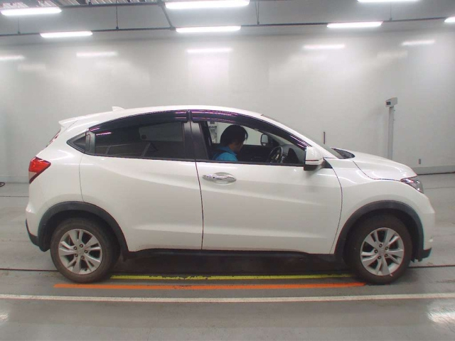 HONDA VEZEL 2017