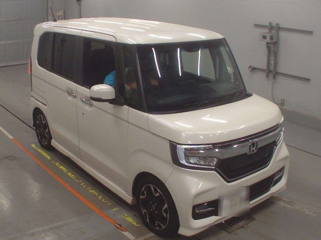 HONDA N BOX 2017