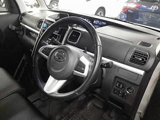 DAIHATSU TANTO 2018