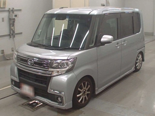 DAIHATSU TANTO 2018
