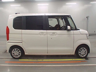 HONDA N BOX 2017
