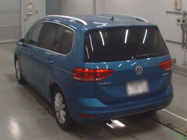 VOLKSWAGEN GOLF TOURAN 2019