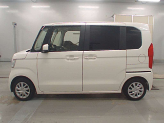 HONDA N BOX 2017