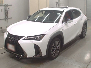 LEXUS UX 2020