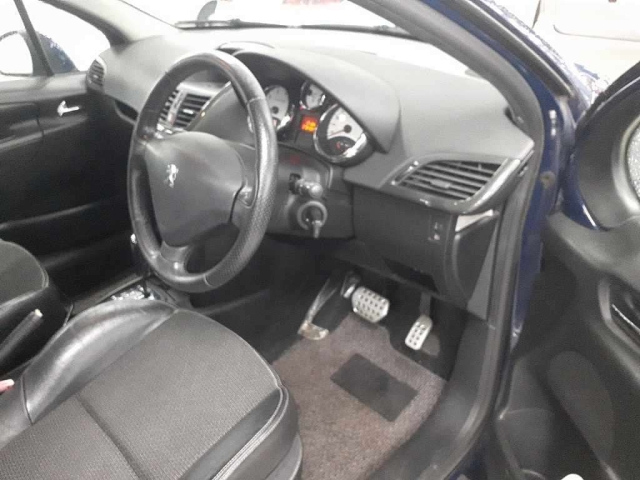 PEUGEOT 207 2008