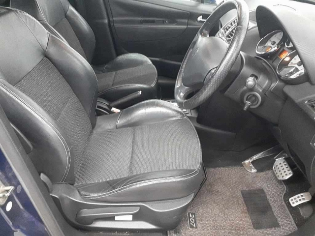 PEUGEOT 207 2008