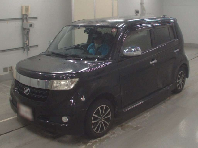TOYOTA BB 2014