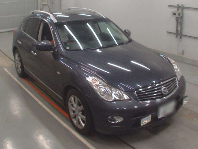 NISSAN SKYLINE CROSSOVER 2010