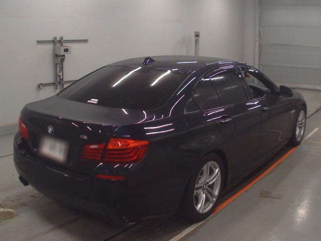 BMW 5 SERIES 2016