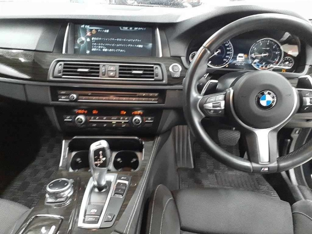 BMW 5 SERIES 2016
