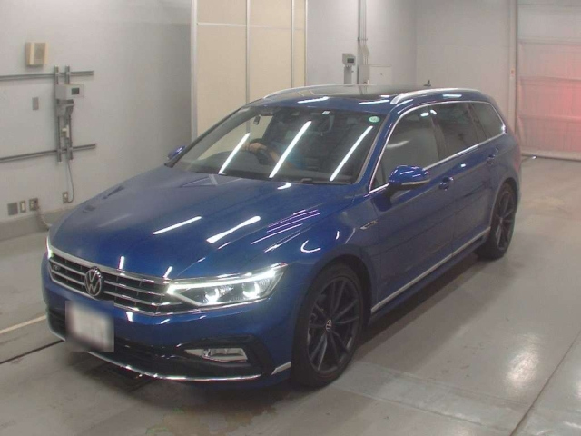 VOLKSWAGEN PASSAT VARIANT 2022
