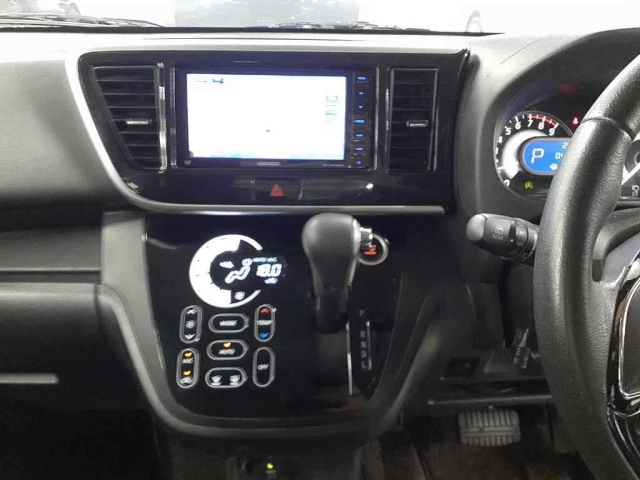 MITSUBISHI EK SPACE 2018