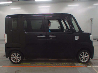 DAIHATSU WAKE 2018