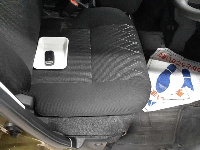 DAIHATSU ATRAI VAN 2023
