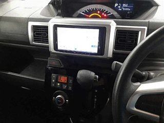 DAIHATSU WAKE 2018