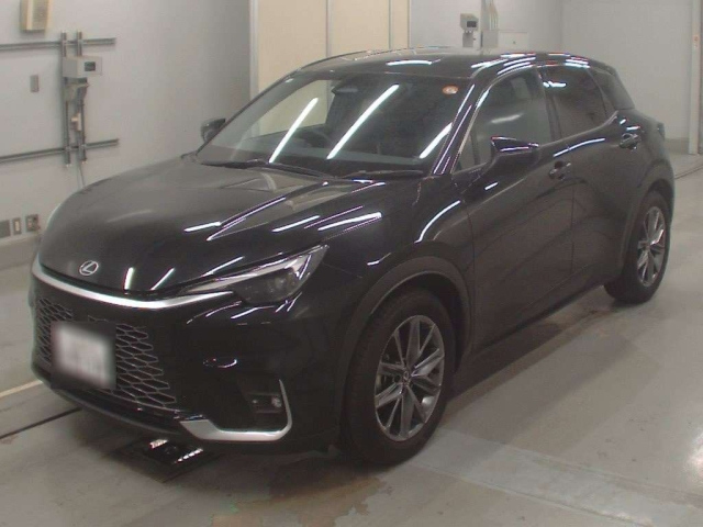 LEXUS LBX 2024