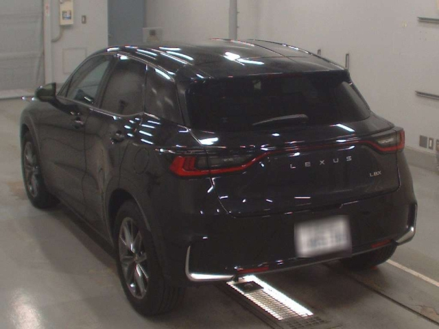 LEXUS LBX 2024