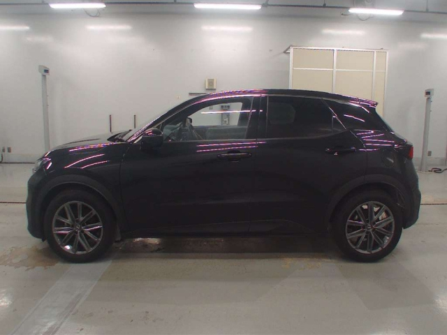 LEXUS LBX 2024