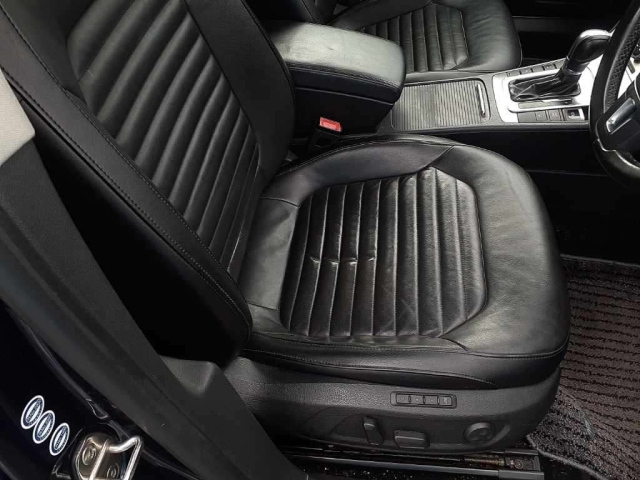 VOLKSWAGEN PASSAT VARIANT 2013