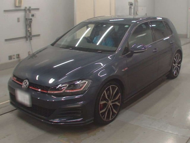 VOLKSWAGEN GOLF 2019