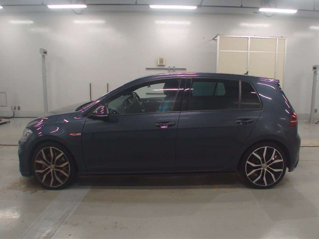 VOLKSWAGEN GOLF 2019