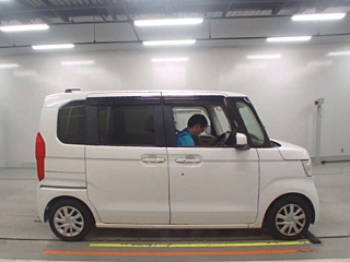 HONDA N BOX 2018