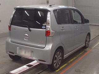 NISSAN DAYZ 2013