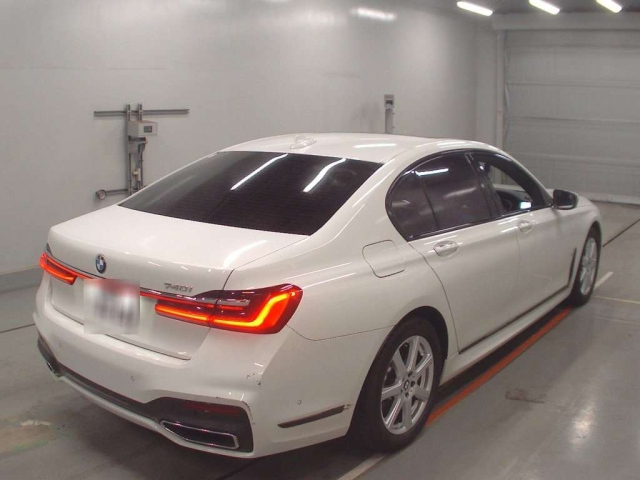 BMW 7 SERIES 2021