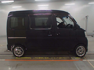 DAIHATSU HIJET VAN 2017