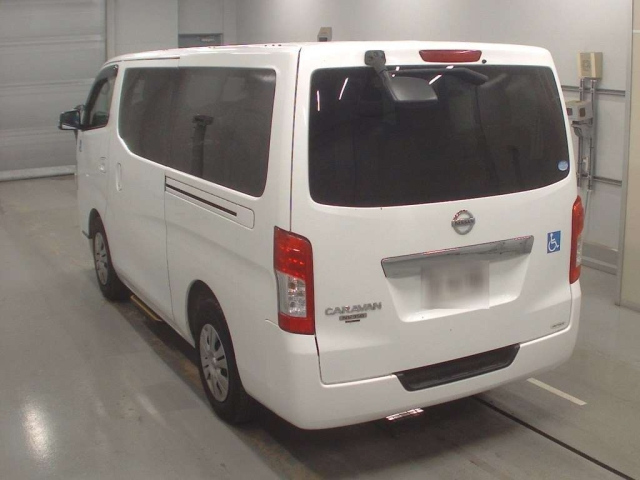 NISSAN CARAVAN 2020