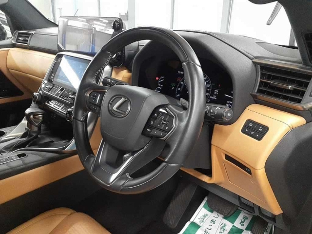 LEXUS LX 2022