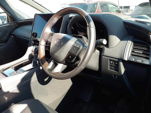 TOYOTA ALPHARD 2025