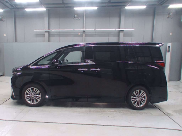 TOYOTA ALPHARD 2025