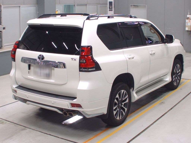 TOYOTA LAND CRUISER PRADO 2022