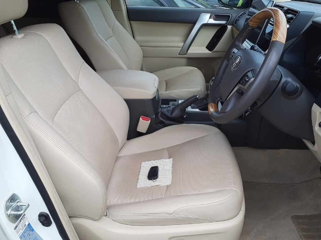 TOYOTA LAND CRUISER PRADO 2022