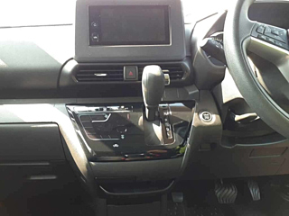 NISSAN ROOX 2021