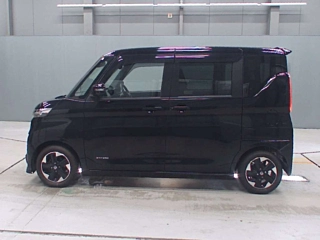 NISSAN ROOX 2021