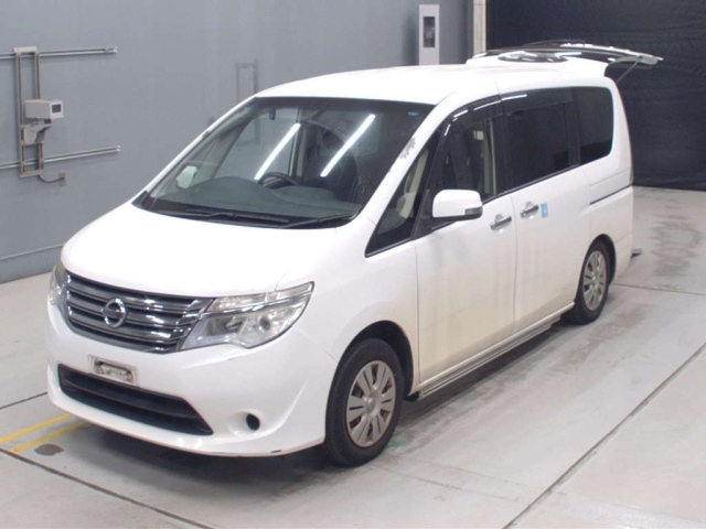 NISSAN SERENA 2014