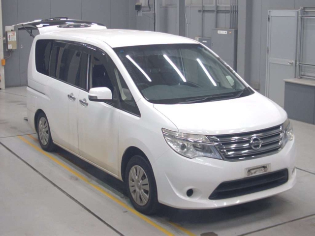 NISSAN SERENA 2014